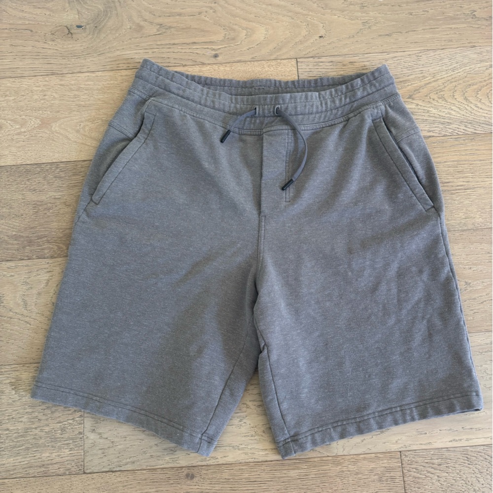lululemon athletica Men's Gray Athletic Shorts
